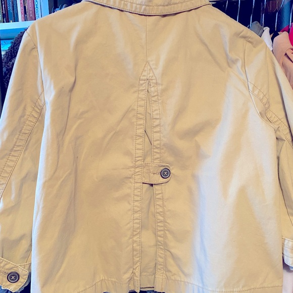 NEW MINI TRENCH COAT WITH TOGGLE BUTTON DETAIL!! - Picture 6 of 6